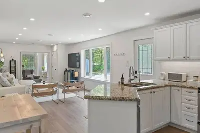 Image de Luxurious cozy getaway in the heart of Muskoka!