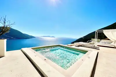 Image de The Villa has a fully private swimming pool