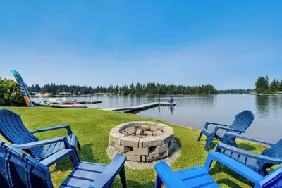 Image de ‘The Rookery’ - Dreamy Home w\/ Private Dock!