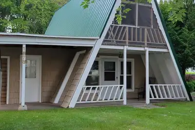 Image de Cozy & updated with all the amentities, fabulous location to dune & lake access