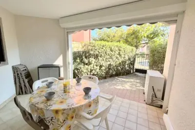 Image de Appartement de plein pied équipé pour 4 personnes avec piscine 4cara8