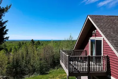 Image de Gokotta Cottage: Cozy forest retreat with Lake Superior views