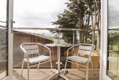Image de 11 Towan Valley, pet friendly, country holiday cottage in Porthtowan
