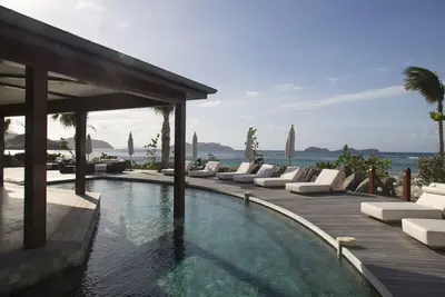 Image de Wonderfully located beachfront house consisting of 7 bedrooms