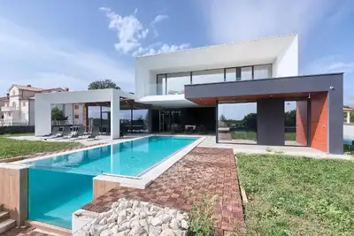 Image de Maison de vacances Ližnjan pour 1 - 10 personnes avec 4 chambres à coucher - Maison de vacances