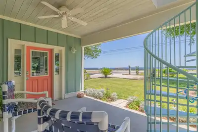 Choctaw Bliss - 5 Star Waterfront Property