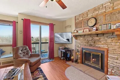 Image de Cozy Mountain Condo at Pinnacle Inn