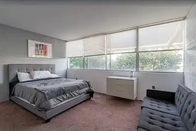 Image de Arcadia Condo - Walking Distance to Lgo and Global Ambassador!