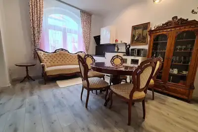 Image de Appartement-Salle de bain privée séparée-Vue sur Rue-Erdgeschoss