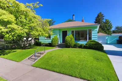 Image de Olive House · Olive House Cute, clean, quiet & all the amenities