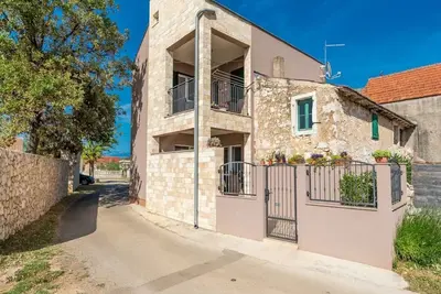 Image de Maison Ruza (84891-K1) - Privlaka (Zadar)