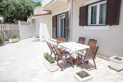 Image de Appartements Pavla&Niko (84851-A1) - Lokva Rogoznica