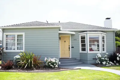 Image de Yellow Door Bungalow