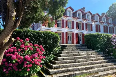 Image de Exceptional property overlooking Saint Jean de Luz
