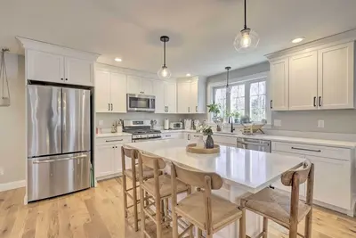 Image de Cozy Merrimac Abode w/ Deck - 10 Mi to Beach!