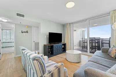 Image de Perdido Sun 400-Beach Front View