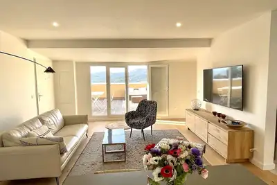 Image de Appartement moderne et design à 5 km de Saint Tropez