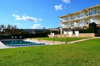 Image de Confortable appartement pour 6 personnes avec piscine, Tv et balcon