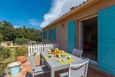 Image de Magnifique maison de vacances privée avec climatisation, Wifi, Tv, terrasse et parking