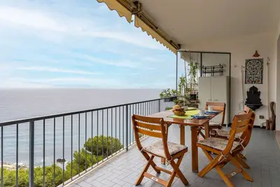 Image de Agréable appartement pour 6 personnes avec Wifi, Tv, terrasse et parking