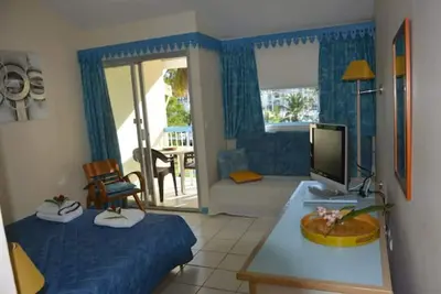 Image de Charmant Studio Aux Trois ÎLETS - Piscines- Spa