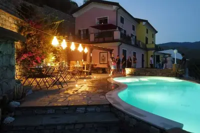 Image de Appartement de vacances \"Villa Lice - Sciacchetrà\" avec vue sur les montagnes, jardin et Wi-Fi