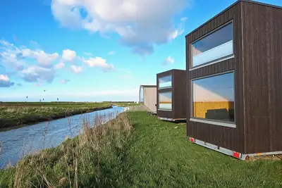 Image de Sustainable overnight experience in the Green Tiny House Nature on the North Sea
