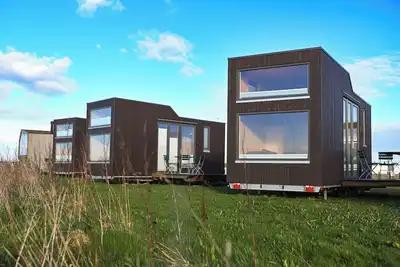 Image de Sustainable overnight experience in the Green Tiny House Nature on the North Sea
