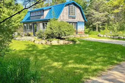 Image de Three Sisters Cottage Barn Retreat