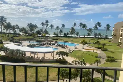 Image de Breathtaking Ocean front 3-bedroom 3 bath Villa