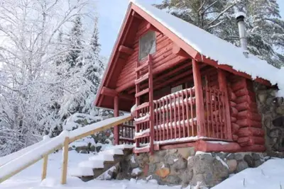 Image de Wolverine Cabin - Wonderful Rustic Retreat