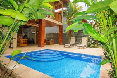 Image de Villa Del Sol, steps to Dominical Beach with Private Pool!
