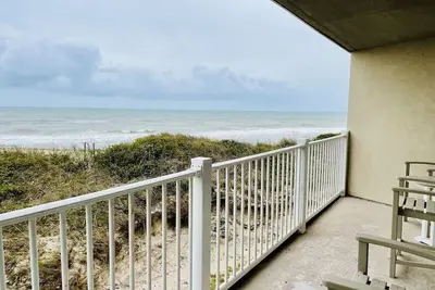 Image de \"The Turtle Nest\" a 3bed/2 bath Condo in St Regis (New Listing)