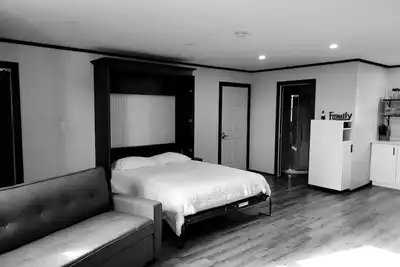 Image de Cozy Studio Suite, close to golf & Conferdation trail