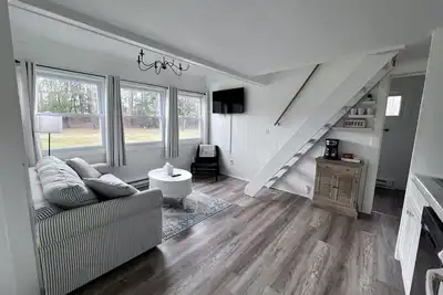 Image de *New Chalets by the Lake - #1 - Conneaut Lake, Pa