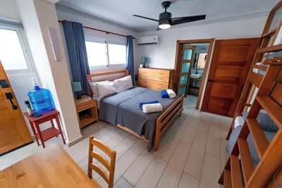 Beachfront Studio at Kite Beach | Walk-Out Access | Sleeps 4 | Fast WiFi