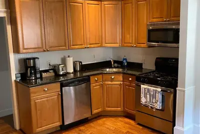 Image de The Lakeview Retreat / 15 Min Walk to Beach