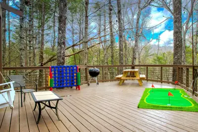 Image de Unique Mountain Cabin, Perfect Location in Blue Ridge! Dog Friendly, Large Deck!