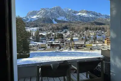 Image de 5* Central Cortina newly refurbished. 3’ from Freccia nel Cielo cable car.