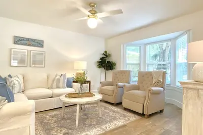 Image de Pet Friendly Beach Cottage!