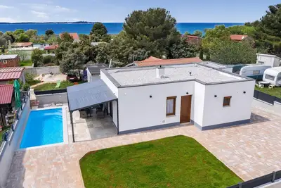 Image de Belle maison à Peroj avec vue sur la.