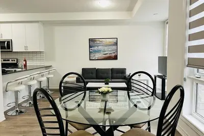 Image de Newly Build 2 Bedroom 2 story Condo Townhome