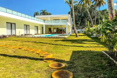 Image de Villa Calma- Maison de Luxe 🏝 plages (2 min à pied), piscine, jardin tropical