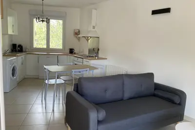 Image de Maison avec terrasse T2 bord de sorgue