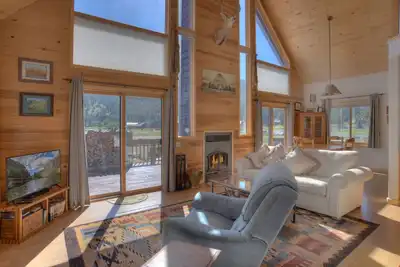 Image de Cozy Mountain Cabin - Outdoor Firepit - Near Wolf Creek Ski Area