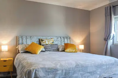 Image de 2 chambres Ă coucher Ă Torpoint