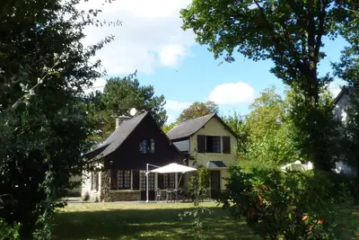 Image de Stunning Brittany cottage right on the bank of the River Vilaine.