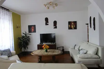 Image de Appartement rénové rez de chaussé