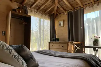 Image de Wooden Shed In Full Nature 5 Min From Lake St Cassien