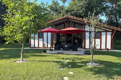 Image de Maison typique landaise proche lac et forêt